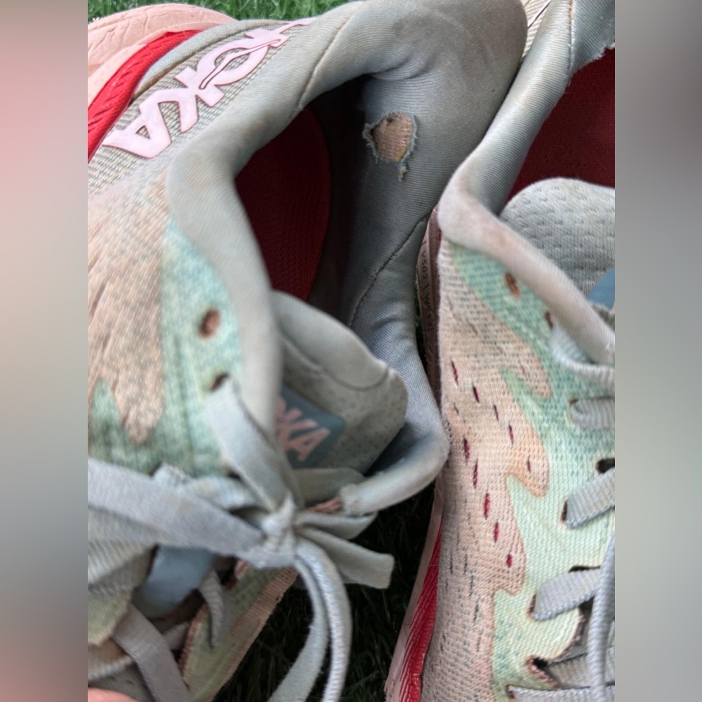 Hoka Women's Clifton 8 Wide Olive and Red Athletic Shoes Size 8D - Picture 7 of 10
